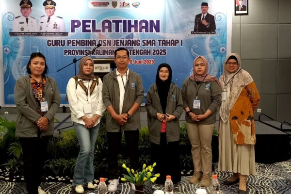Perwakilan Guru SMAN 4 Puruk Cahu mengikuti Pelatihan Guru Pembina OSN secara luring di Palangka Raya